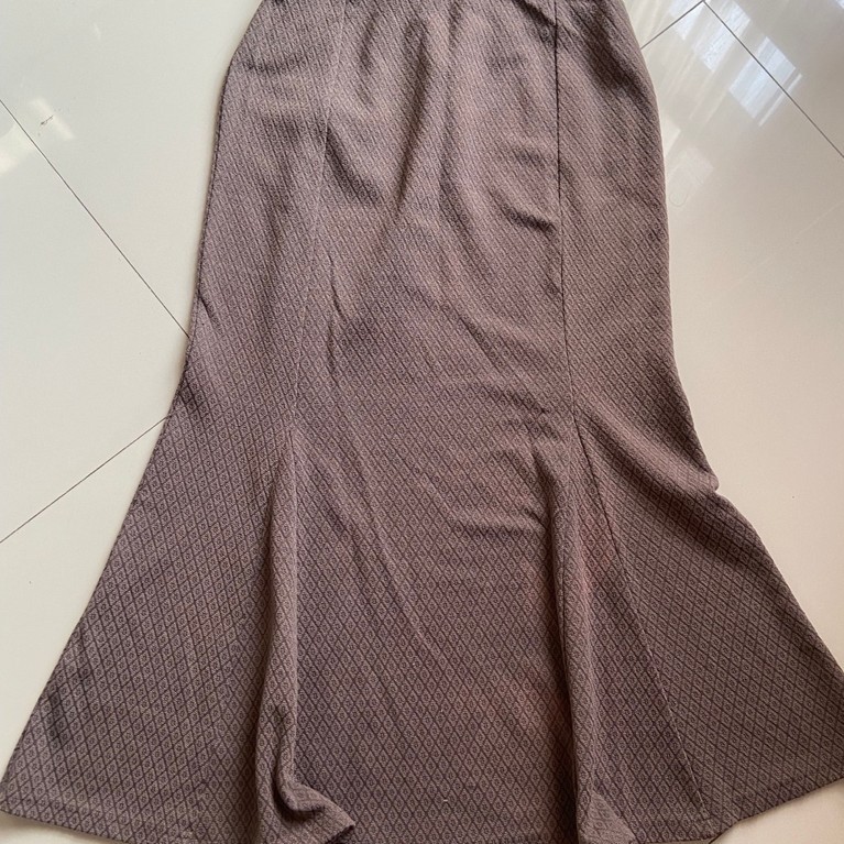 Preloved Rok Mermaid