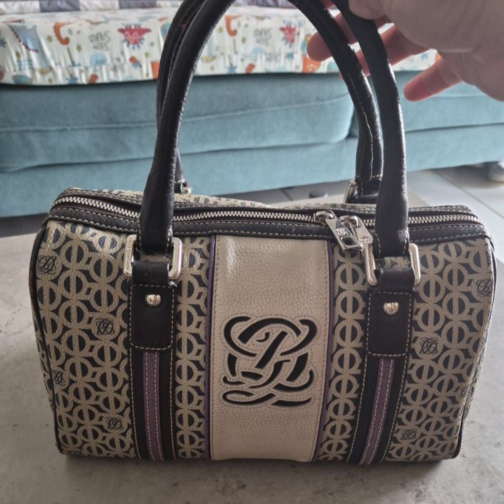 Preloved tas korun