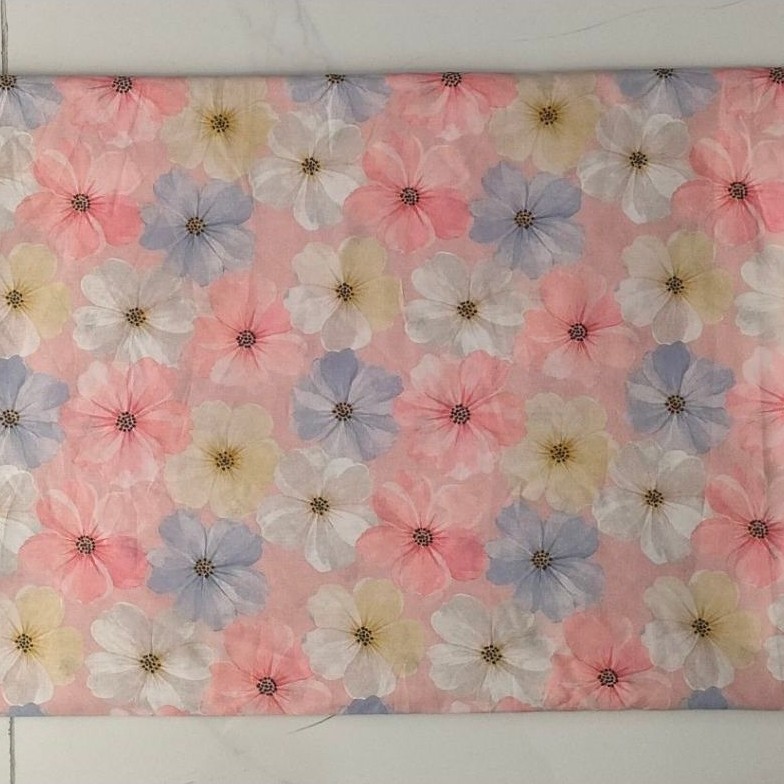 Kain Perca Katun Motif Bunga Dasar Salem 150Cm X 188Cm