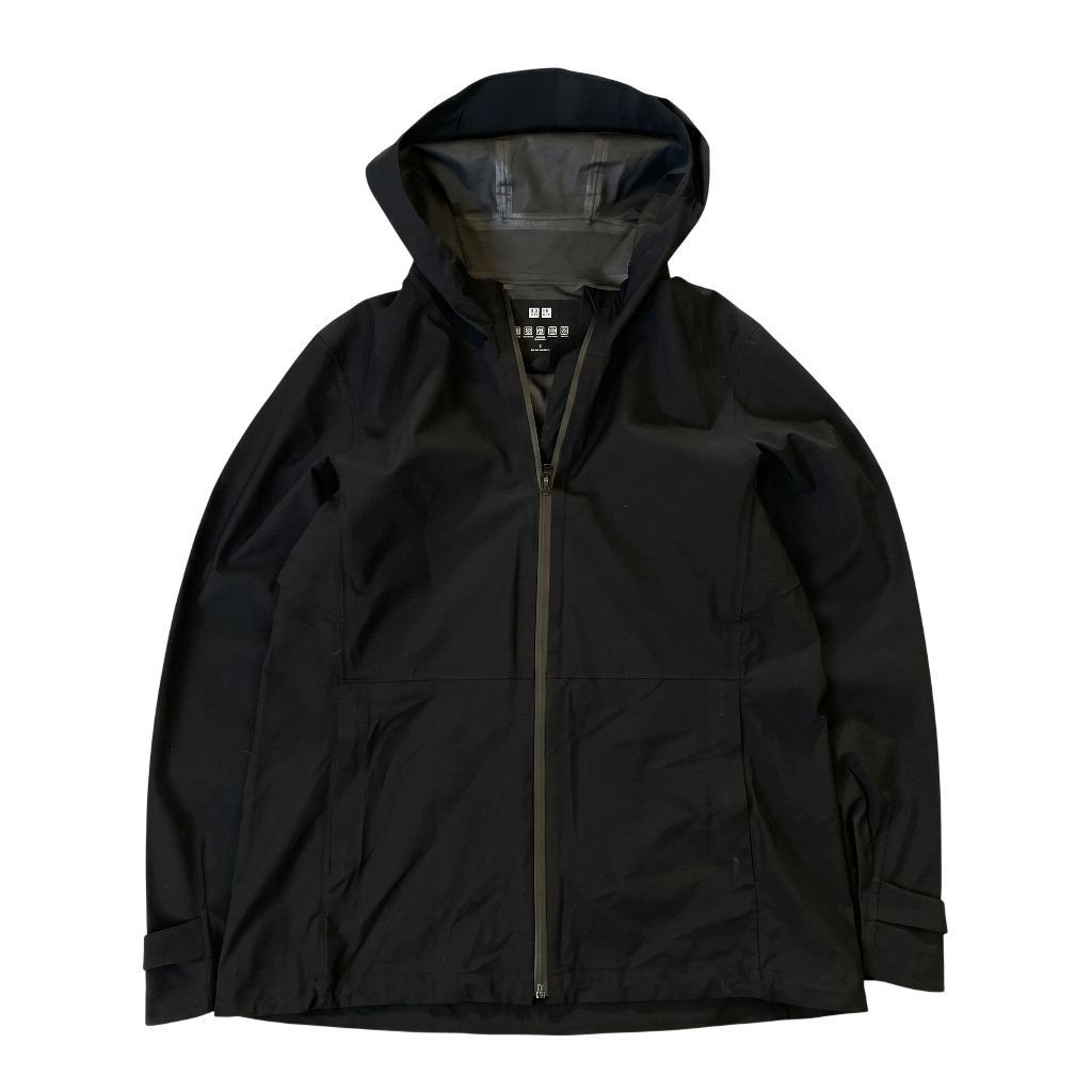 Uniqlo Blocktech Parka Black  Water Repellent - Preloved Grade A Size XL - Second Original