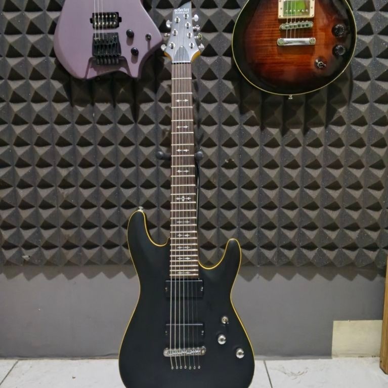 gitar elektrik schecter omen-7 black satin