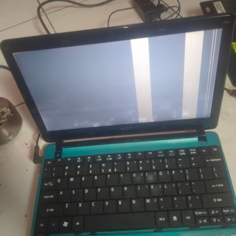 LAPTOP/NOTBOOK ACER ONE 722 MINUS LCD