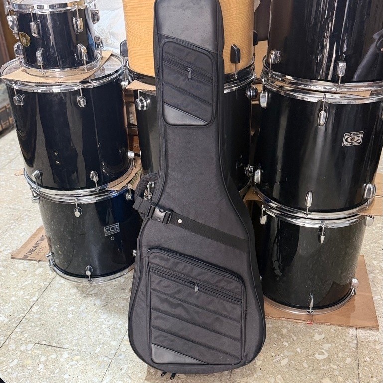 GIgbag Gitar Akustik kokoh dan tebal Premium  / Tas Gitar akustik Tebal