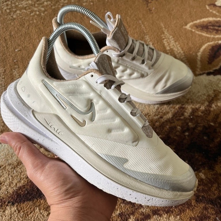 NIKE AIR WINFLO 9 SHIELD SIZE 37.5 TH 2024 RUNNING