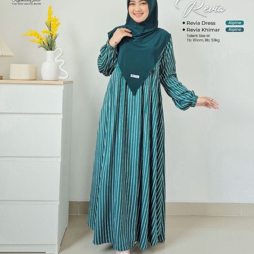 REVIA DRESS