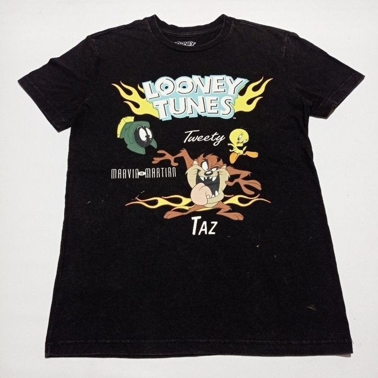 Kaos Film Kartun Looney Tunes Tazmania Flame Official Merchandise Warna Hitam Size XS Fit M Second B
