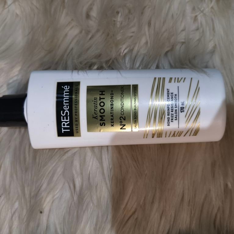 Tresemme Keratin Smooth Conditioner