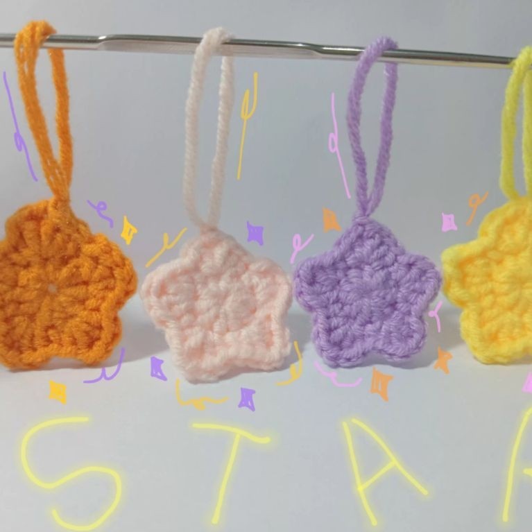 star crochet / star phonecarm / star keychain