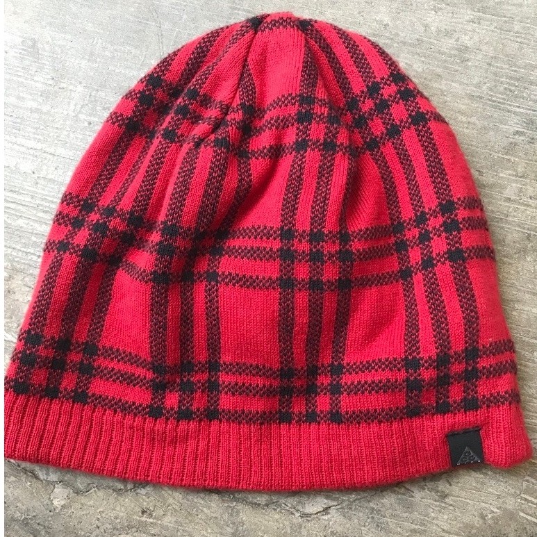 beani hat Nike acg