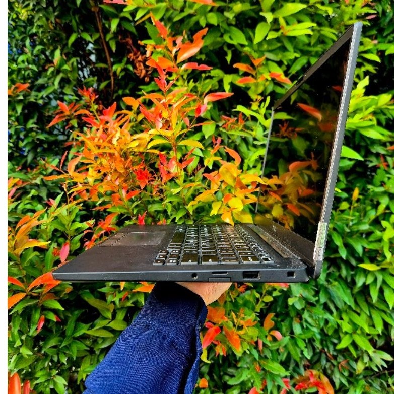 Dell Latitude 7300