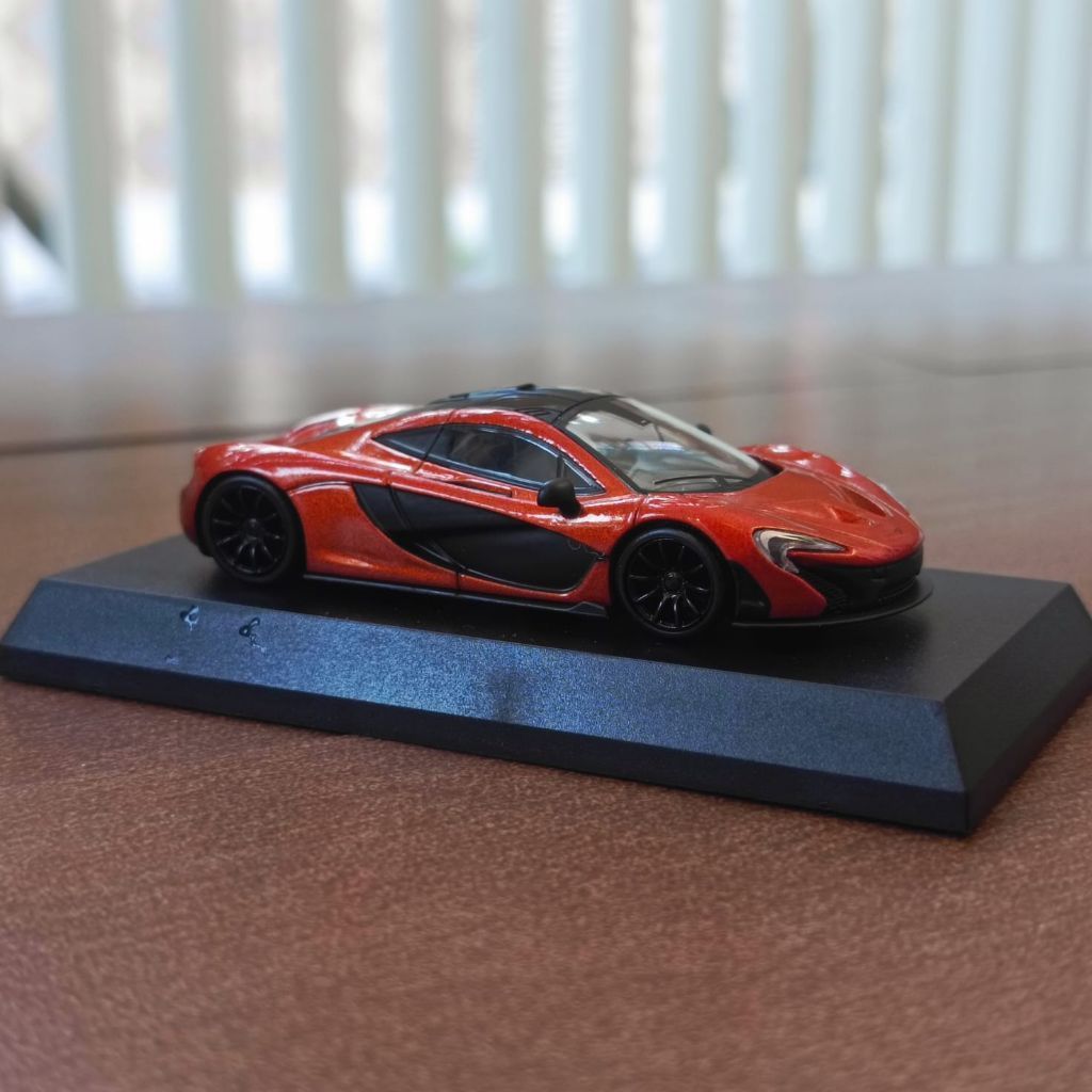 Kyosho-Mclaren H P1 Orange