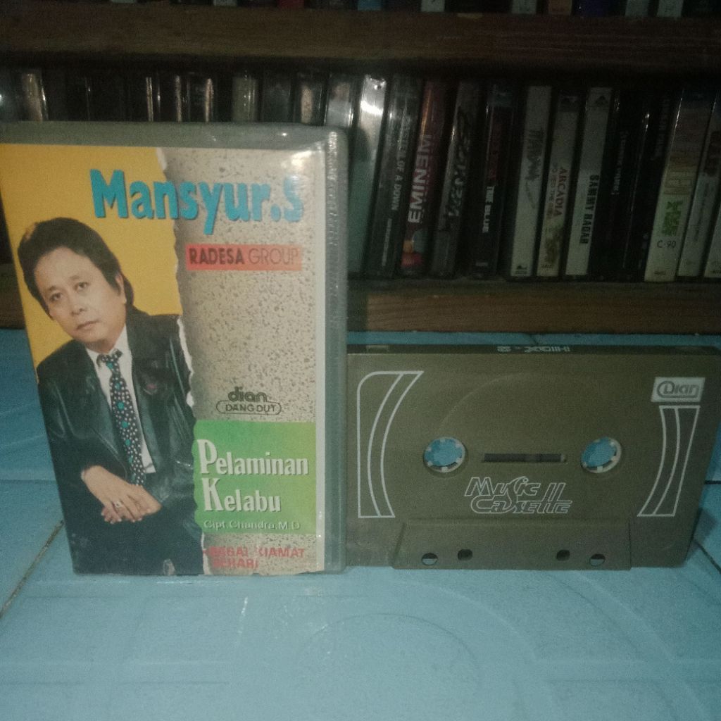 Kaset Pita Mansyur.S Radesa Group Pelaminan Kelabu Dian Dang Dut