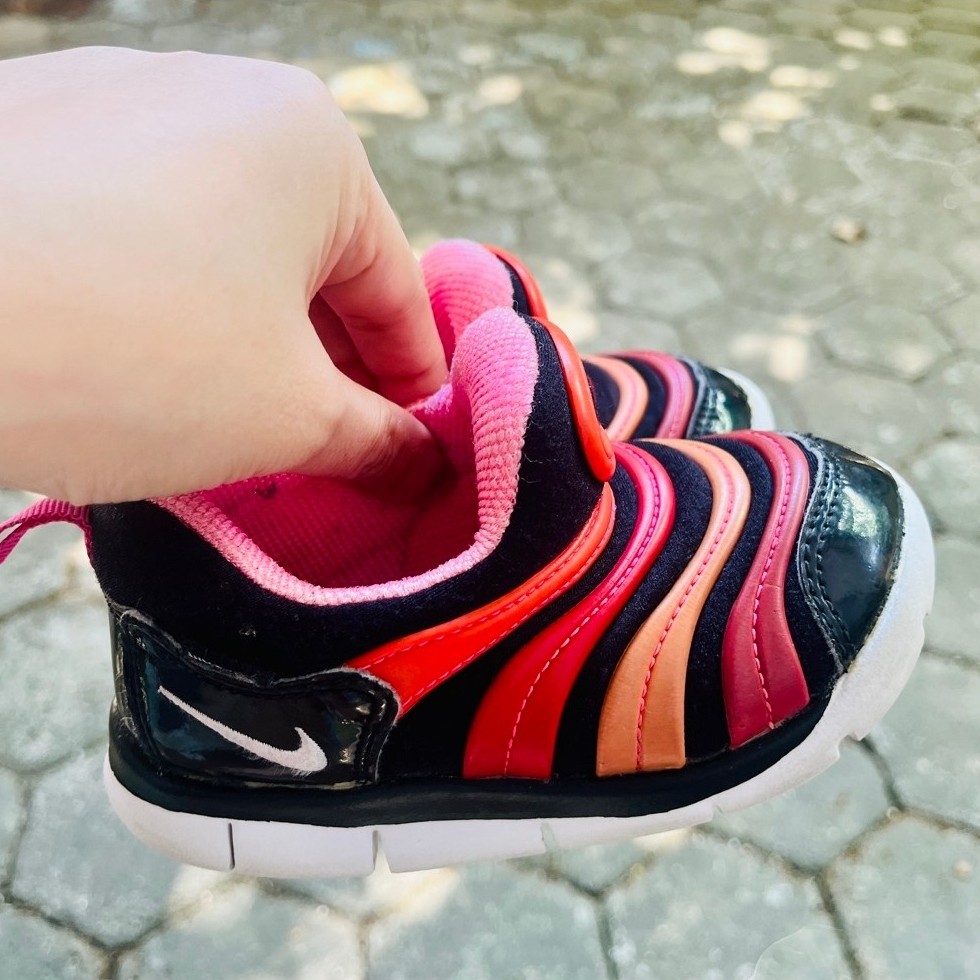 nike dynamo free preloved