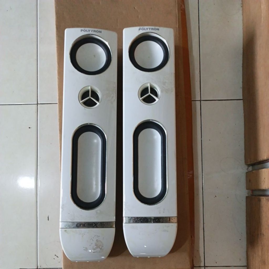 SPEAKER TOWER OVAL PASIF BEKAS TV POLYTRON 24 INCH HARGA SEPASANG TANPA KAKI