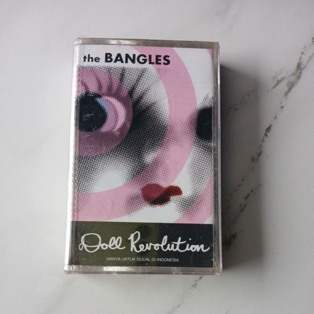 kaset pita the bangles doll revolution segel