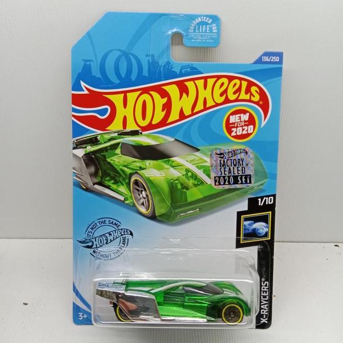 HOTWHEELS   LINDSTER PROTOTYPE  FACTORY SEALED  LWA17-360 SMETOY