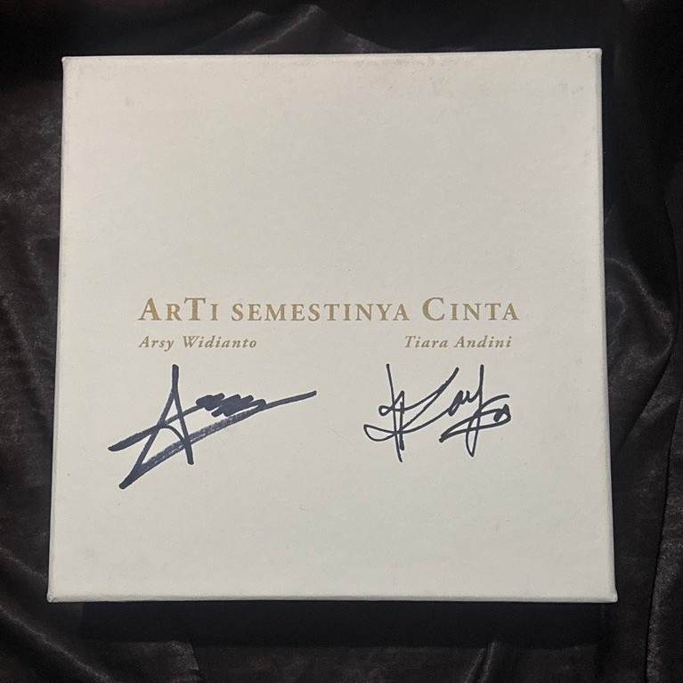 CD ALBUM BOXSET ARTI ARSY WIDIANTO TIARA ANDINI SEMESTINYA CINTA ORIGINAL