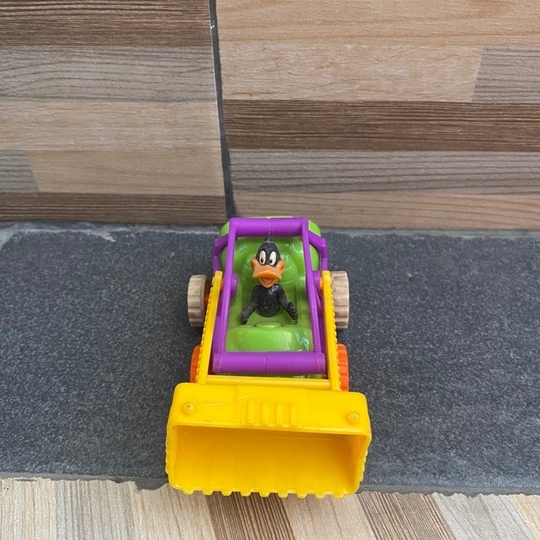 Mainan Anak Space Jam Daffy Duck Looney Tunes Original Merchandise KFC McDonald Happy Meal