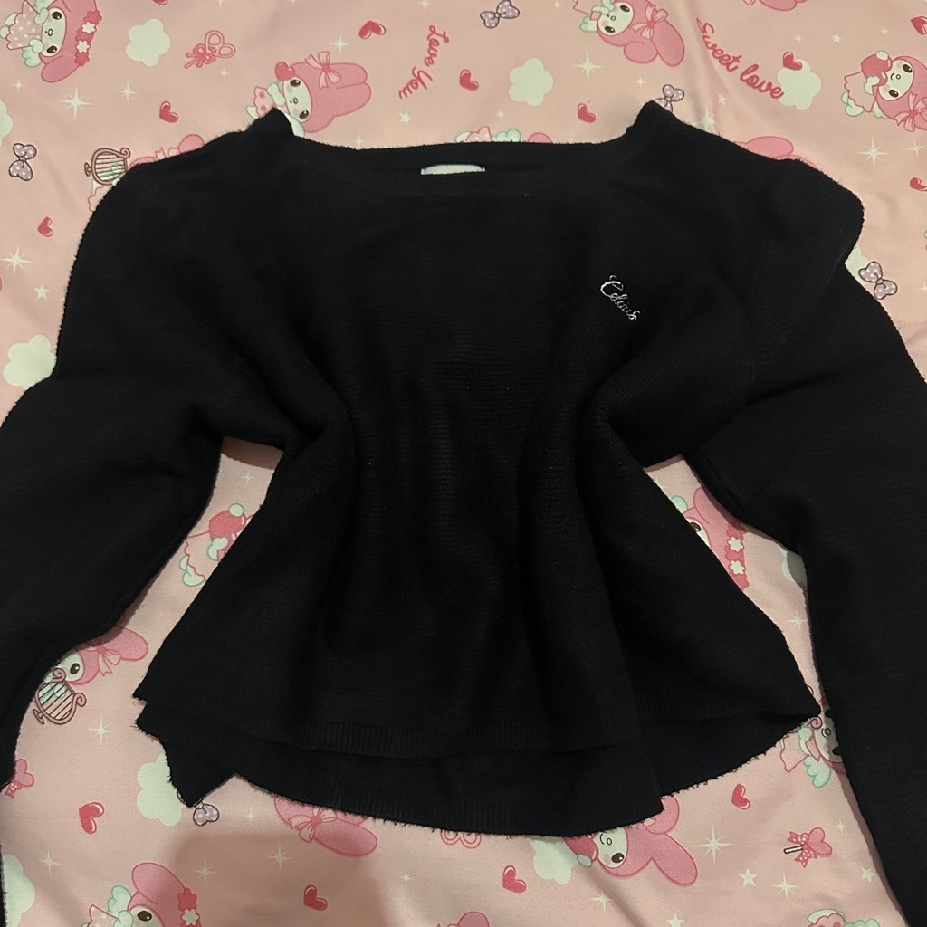 CELCIUS SWEATSHIRT SIZE S/M (PRELOVED)