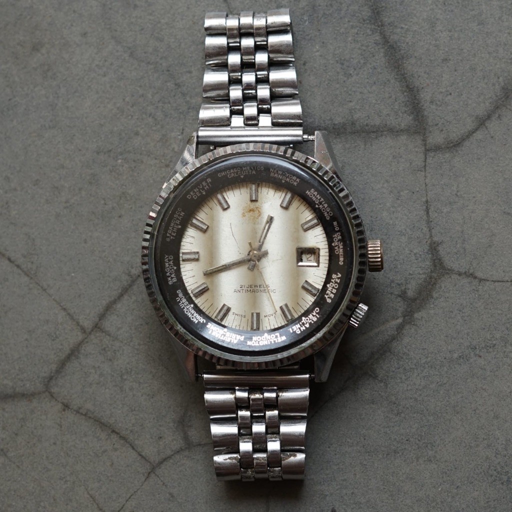 Jam tangan vintage Garuda World Timer