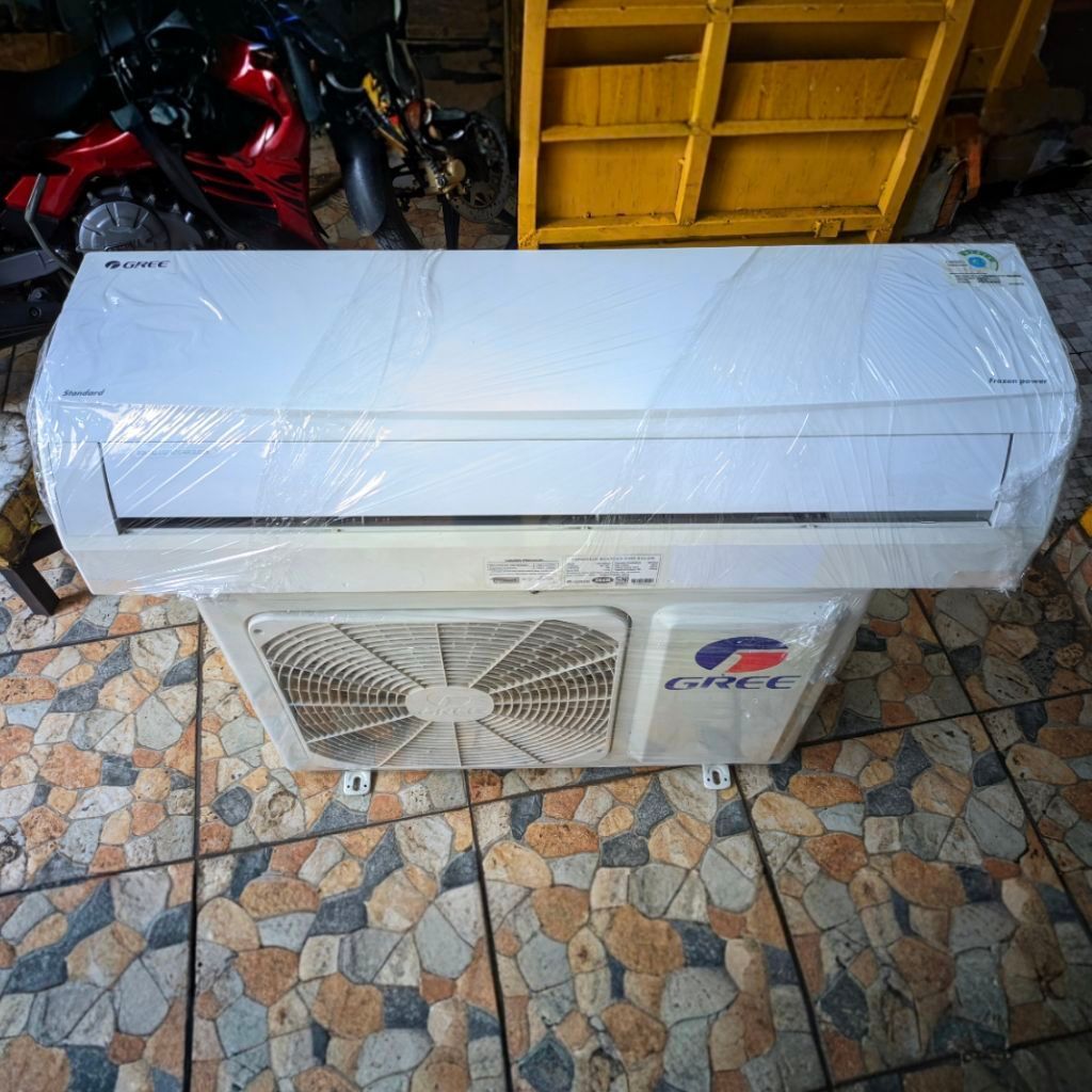 AC GREE 2PK. Second original bergaransi