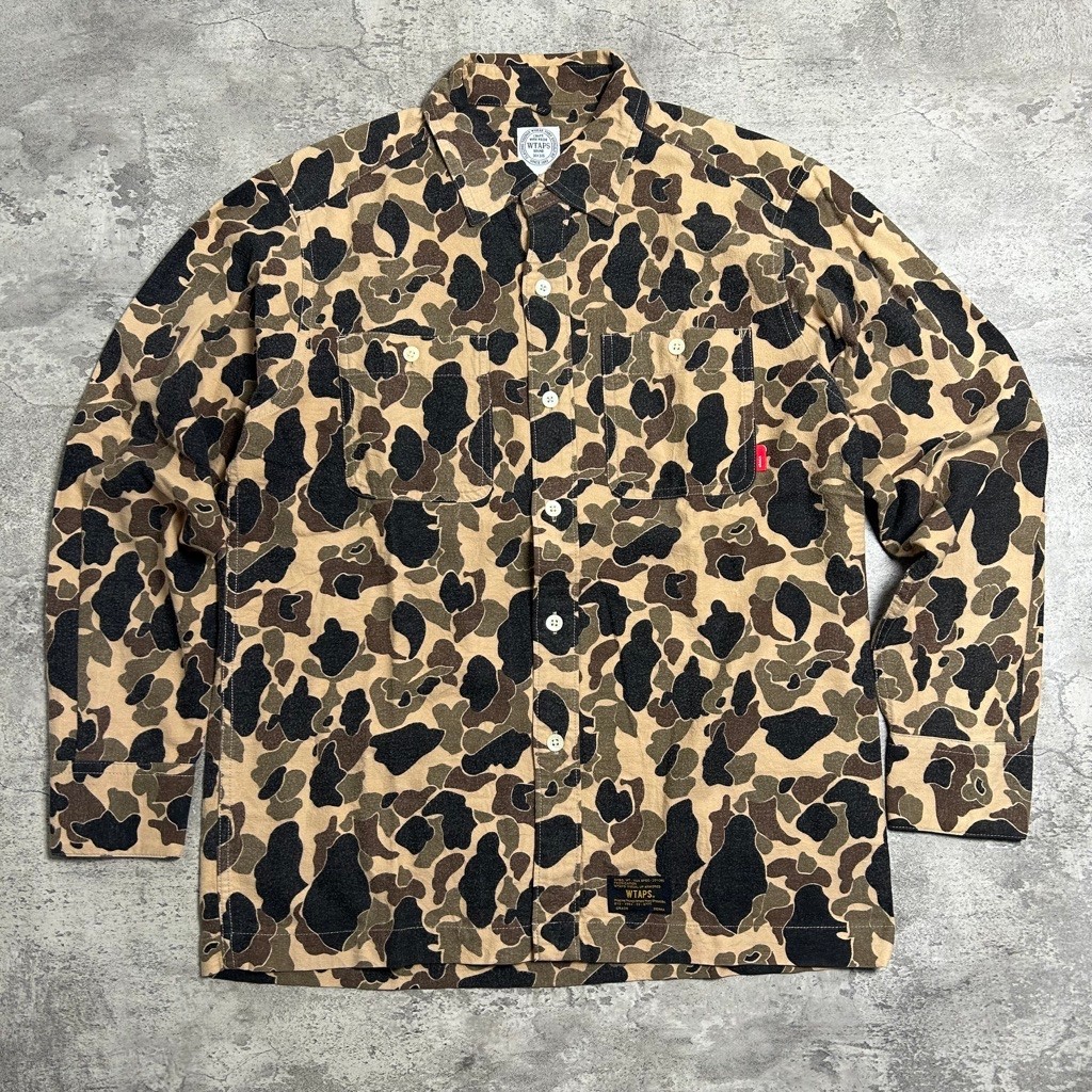Kemeja Motif ARTCamo WTAPS