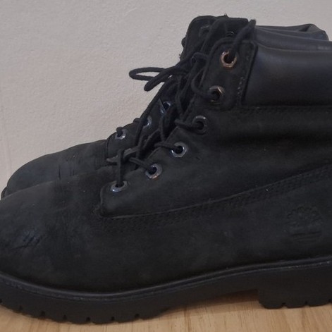 Preloved sepatu outdoor Timberland