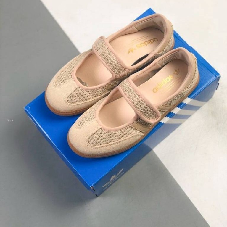 Sepatu Wanita Jane JESSIE Sepatu Wanita