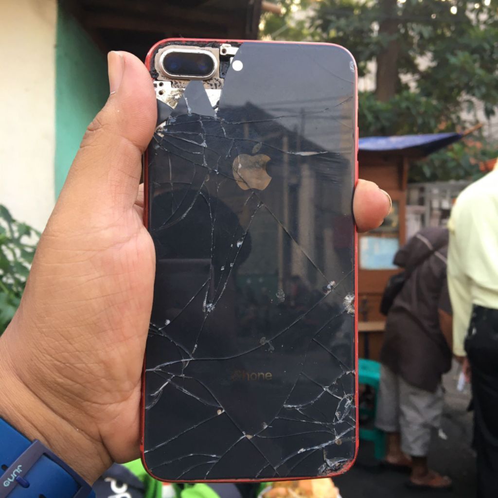 iphone 8 plus stuck recovery mode