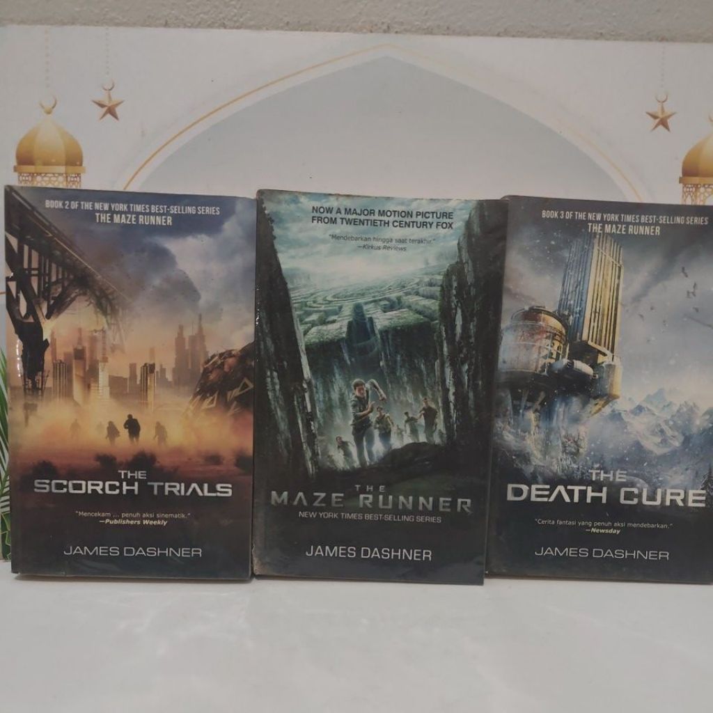 Novel Fiksi Fantasi Judul The Maze Runner,The Death Cure,The Fever Code By James Dashner Bahasa Indo