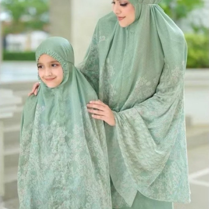 NEW Buttonscarves The Granada Prayer Robe Kids (warna cameo green)