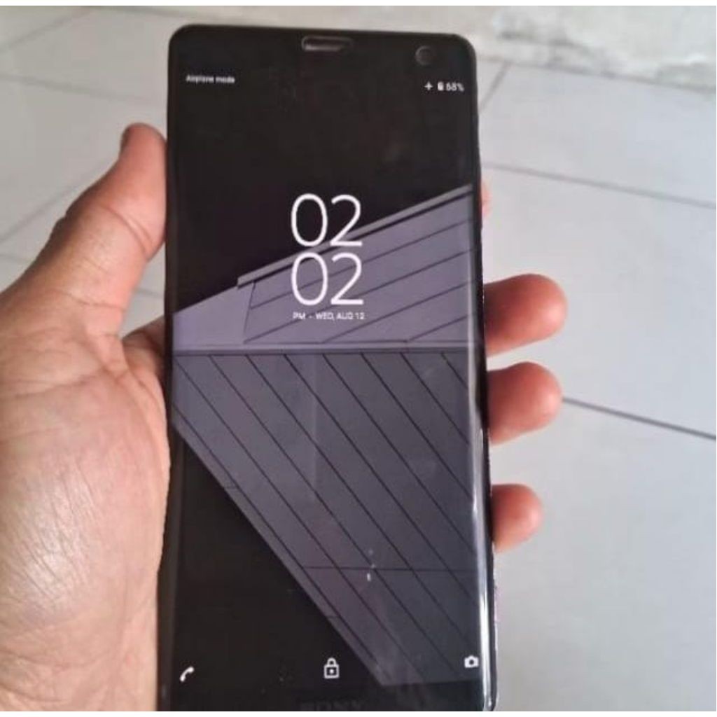 Sony Xperia XZ3 minus