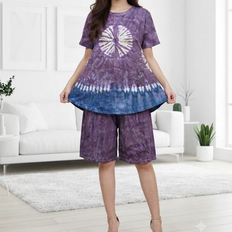 Set Wanita Kaos Lengan Pendek Celana Pendek Selutut Motif Tiedye Garis-Garis Kombinasi Warna Warni B