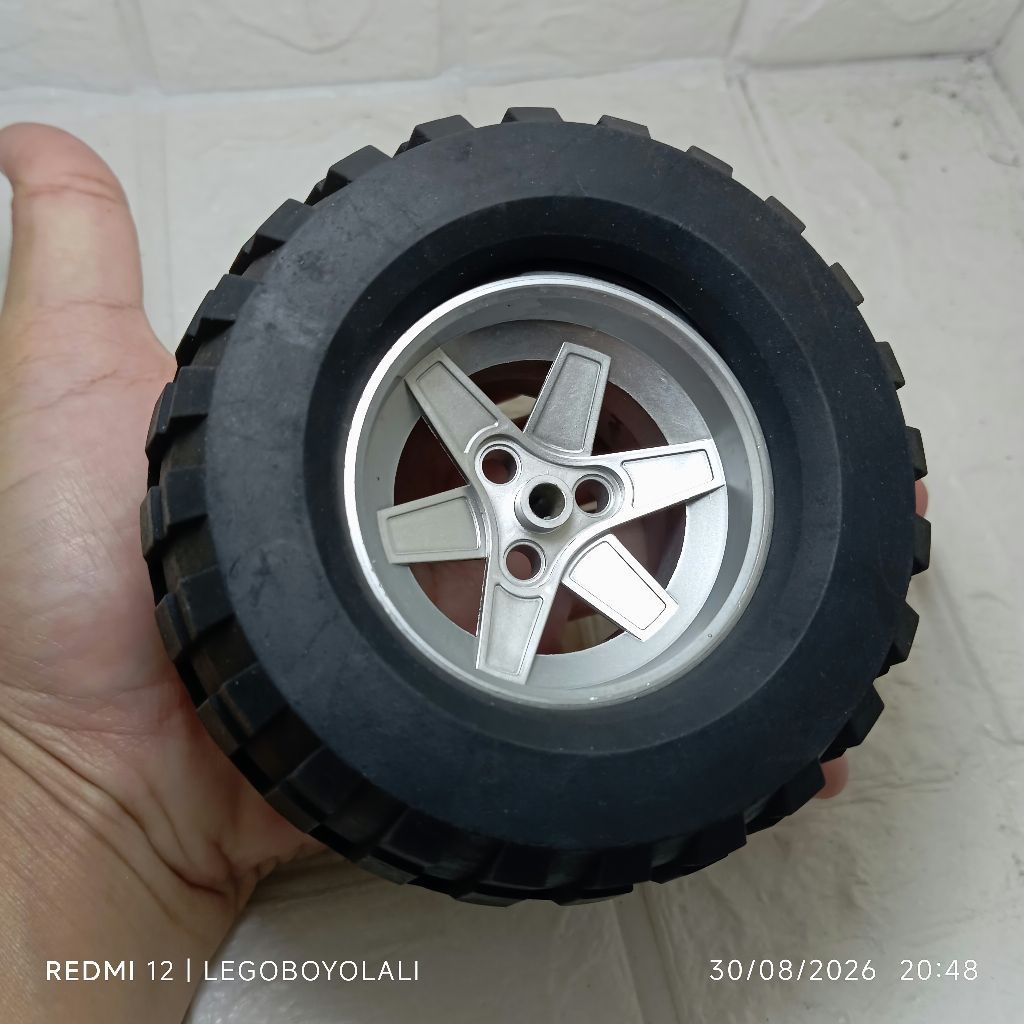 Roda Lego tehnik original - Lego tehnik tyre + rim Metallic silver 22969, 32298, 8457 62x46