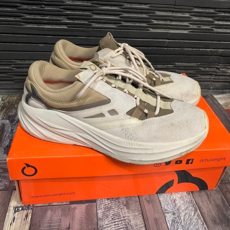Preloved Sepatu Ortuseight Boston Size 40