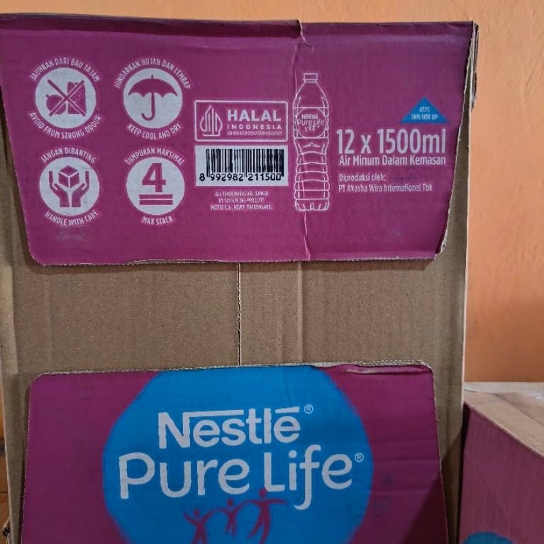 air mineral kemasan nestle pure life