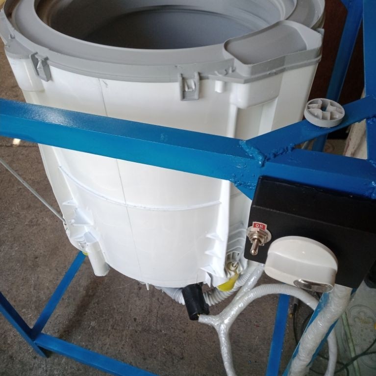 Mesin spinner karpet 27 kg