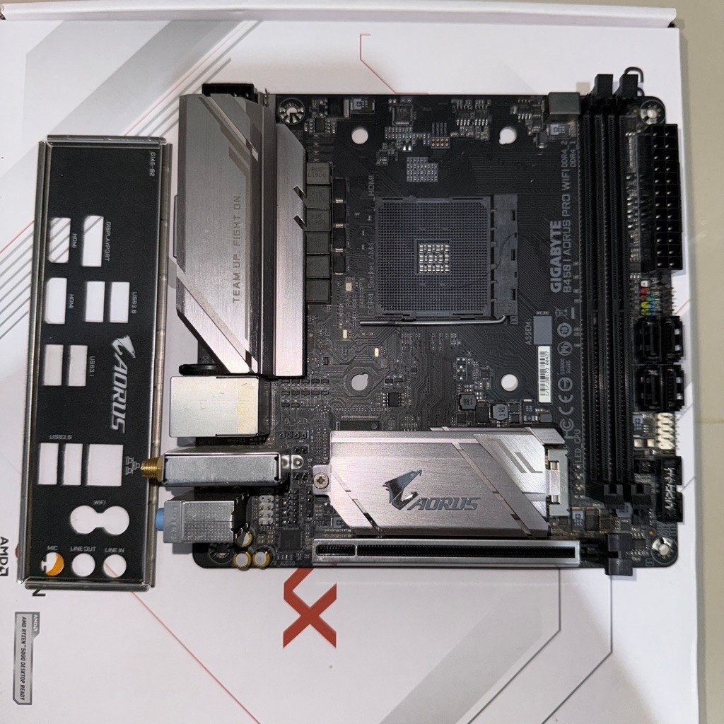 Motherboard Gigabyte B450 I AORUS PRO WIFI B450 DDR4 AMD AM4 - Gigabyte B450I AORUS PRO WIFI AMD B45
