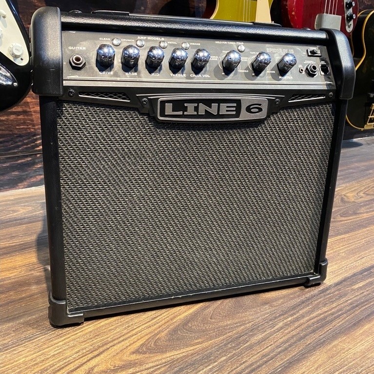 Ampli Gitar Line 6 Spider IV 15 Combo