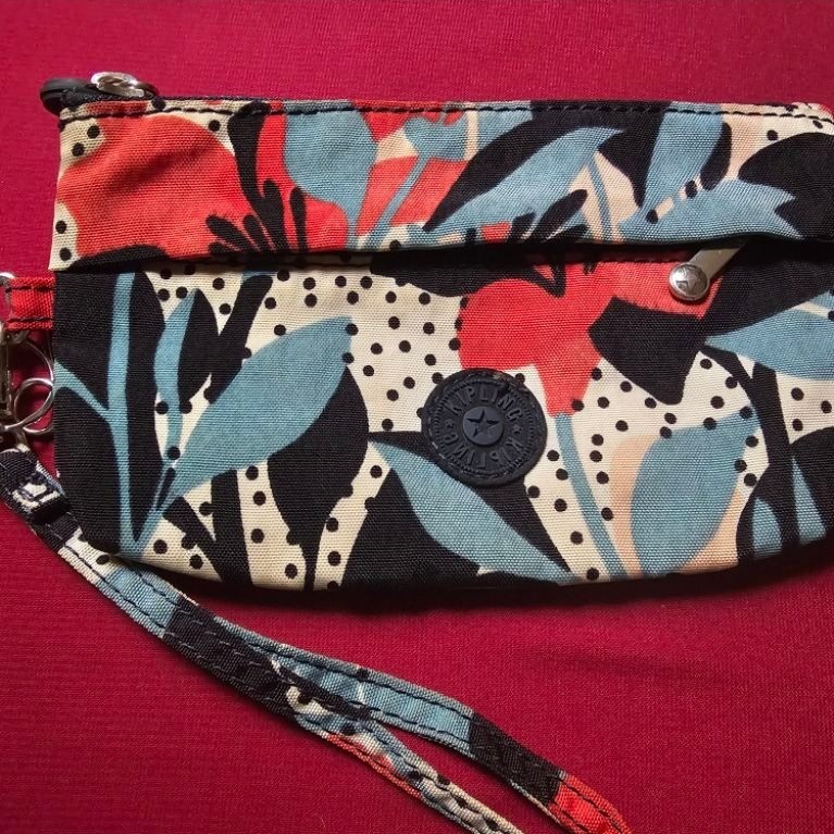Dompet kipling original