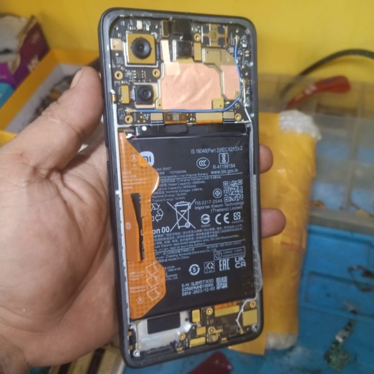 Poco x6 pro  ram 12/512 GB minus akun mi