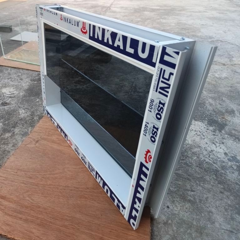 boven aluminium zigzag 60*40  kaca 5mm