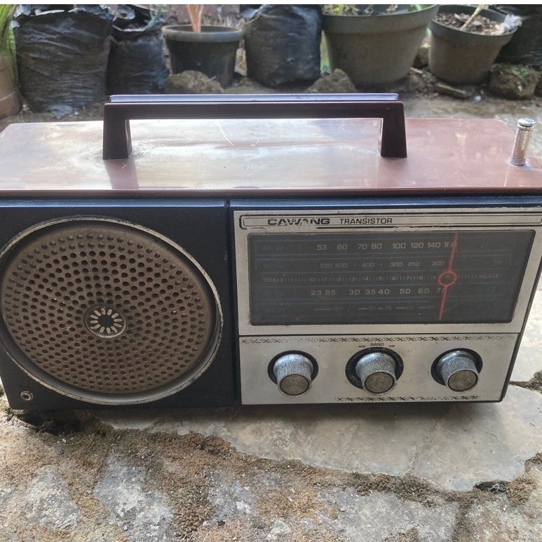 RADIO CAWANG JADUL UNTUK KOLEKSI/DISPLAY/PAJANGAN