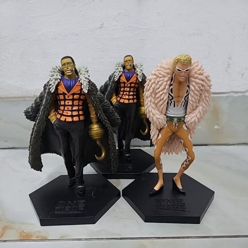 Dx shichibukai crocodile and doflamingo figure