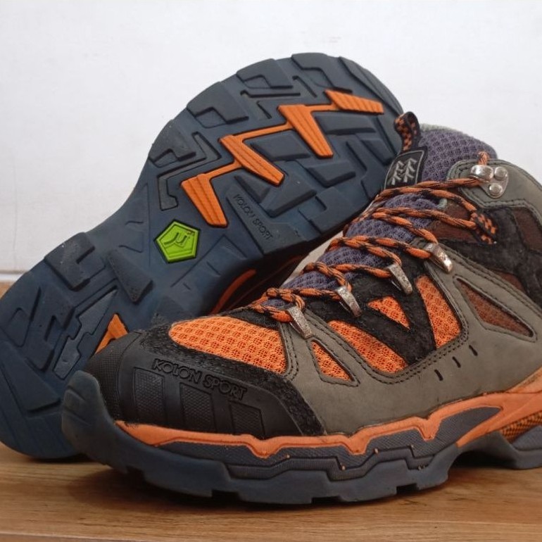 sepatu outdoor/hiking Kolon Sport mid