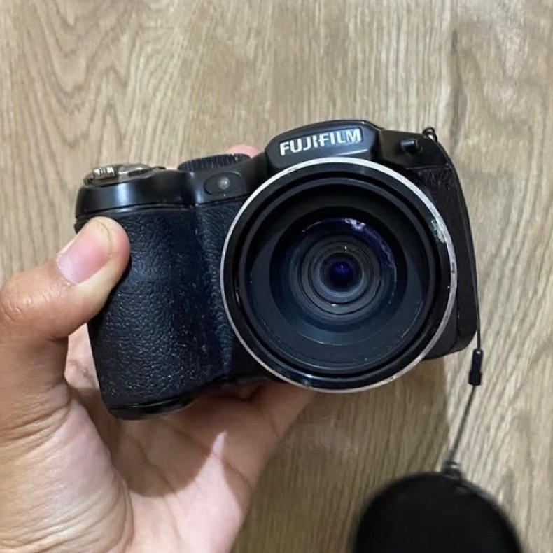 kamera digicam Fujifilm Finepix S2980