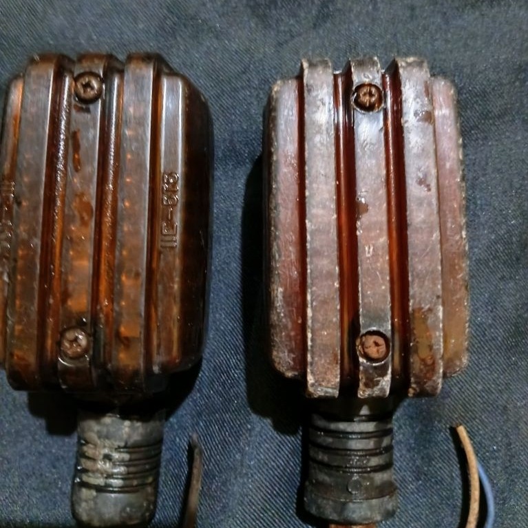 Lampu sein yamaha rxs rx spesial yt115 second