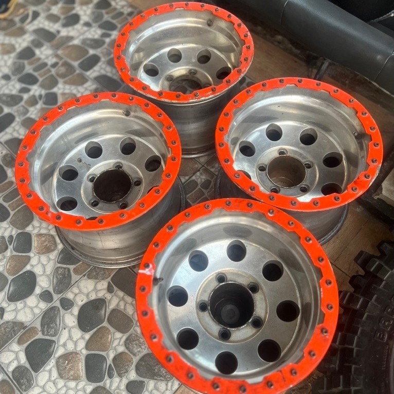 velg mickey thompson r15 x 10 inch (second)