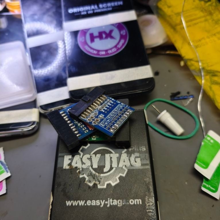 EASY JTAG PLUS