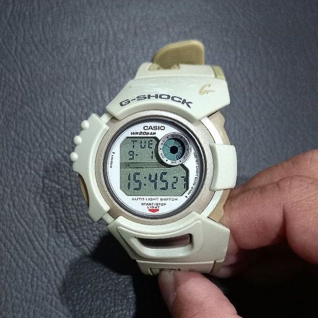 Jam Tangan Casio G-Shock GShock DWX-100 / DWX100 - 9AT Cream / Coklat Md